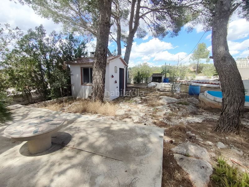 Foto f4d2f361-f3be-4b66-9ff7-11baa005d1df. Xalet amb aparcament piscina a Turís