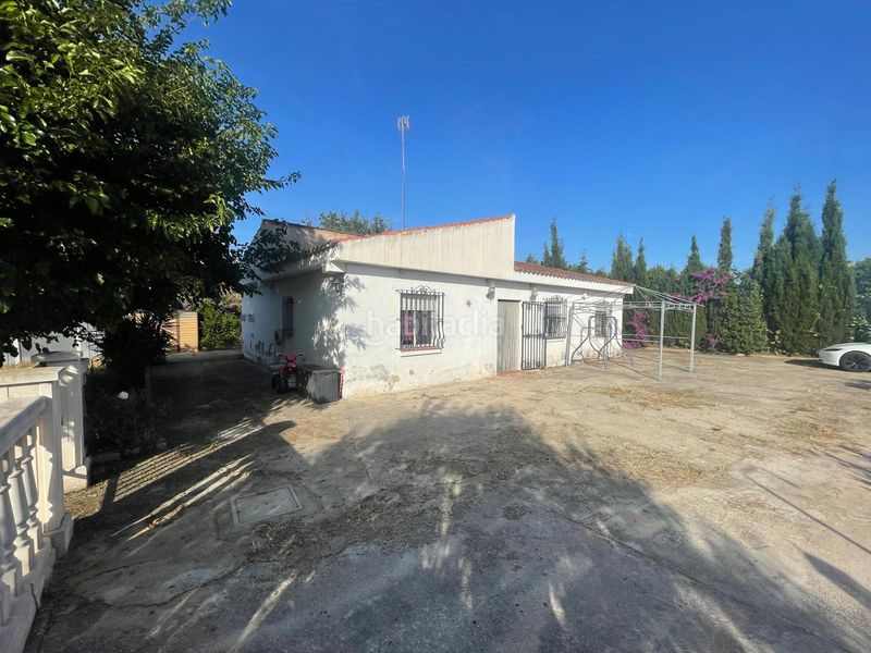 Foto 4d8a917b-7cf6-4a2d-905a-a9ab7018c4d4. Xalet amb xemeneia piscina a Pedralba