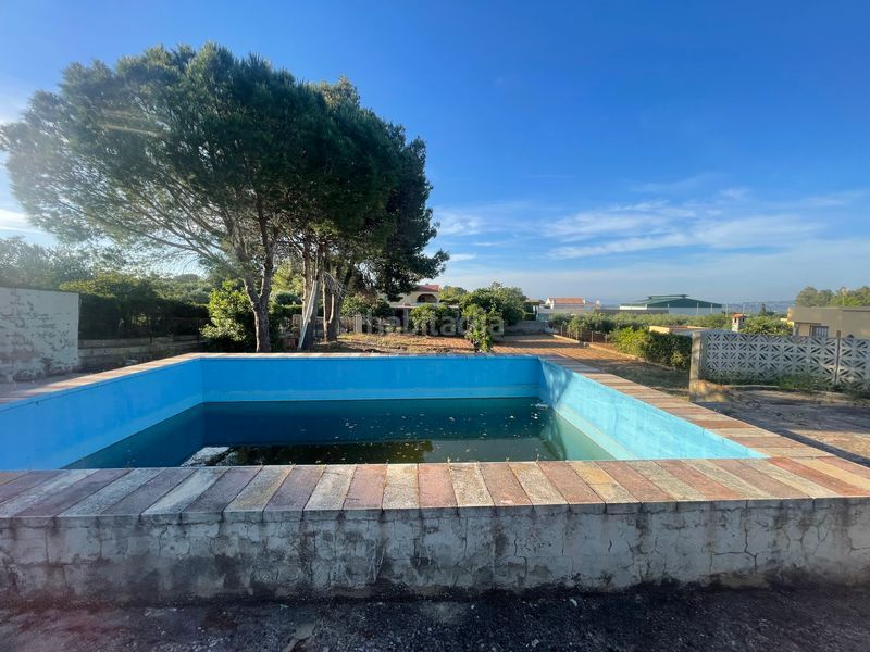 Foto ed220f01-f5ff-423f-9ead-b34b03d9fb0c. Xalet amb xemeneia aparcament piscina a Turís