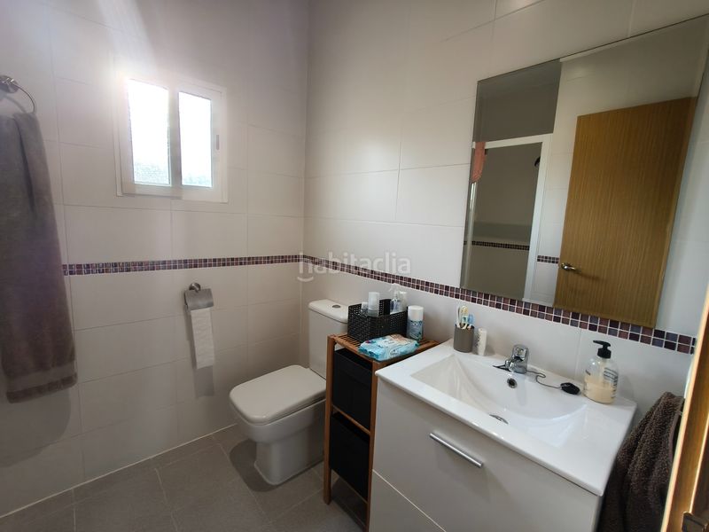 Foto d793d516-2b16-426e-83a4-f3e5c3ab24e8. Chalet en carrer vicent vidrier gimenez 33 en Turís