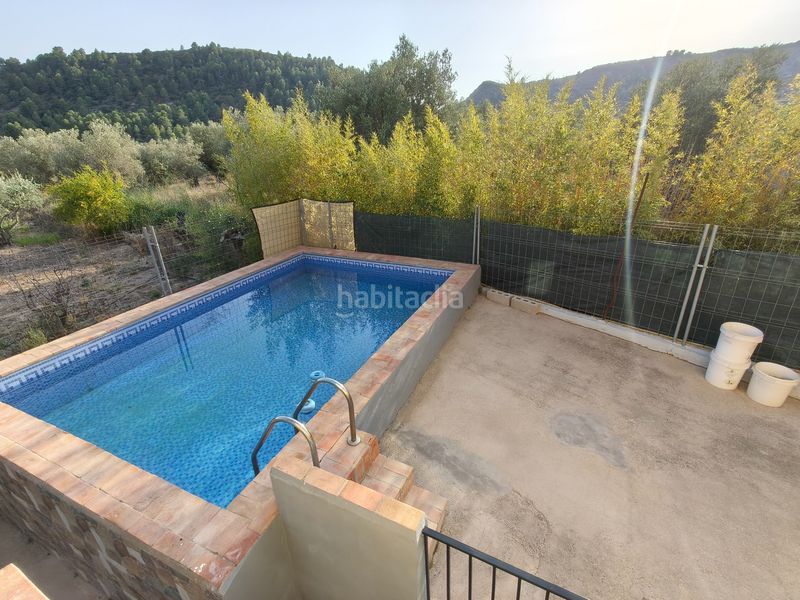 Foto ddefc5b6-77f3-4f03-8507-b5693d1f853a. Chalet en carrer vicent vidrier gimenez 33 en Turís