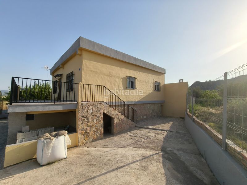 Foto df03b37a-1beb-46a3-8282-130348522473. Chalet en carrer vicent vidrier gimenez 33 en Turís