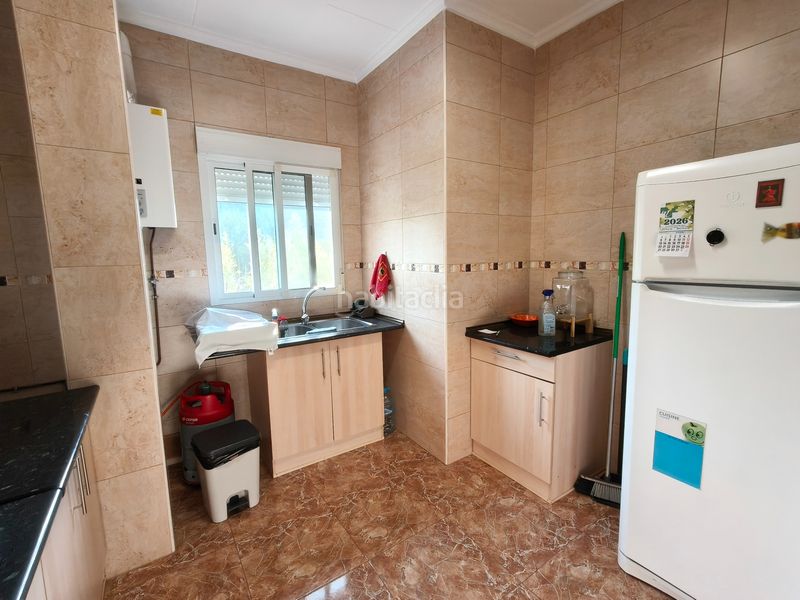 Foto e412a360-1af3-4c4c-b6b2-63a715a3961d. Chalet en carrer vicent vidrier gimenez 33 en Turís