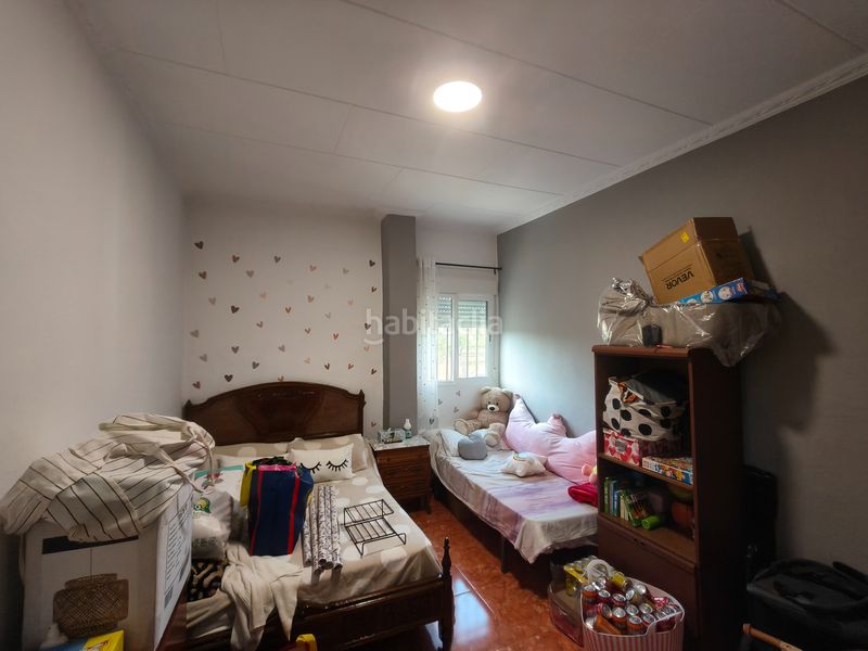 Foto fa99950d-eae6-4097-94b0-6b86b979d22a. Chalet en carrer vicent vidrier gimenez 33 en Turís