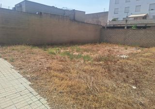 Terreno residenziale in Montroi / Montroy