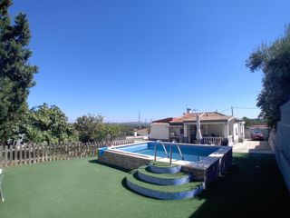 Chalet in Turís