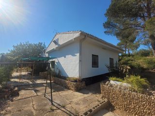 Xalet a Macastre