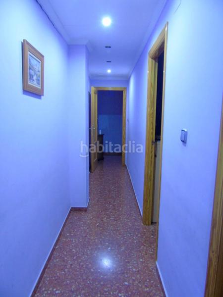 Foto b9b01887-885d-4a9f-9a45-658423589152. Piso estupendo piso con patio en Canals