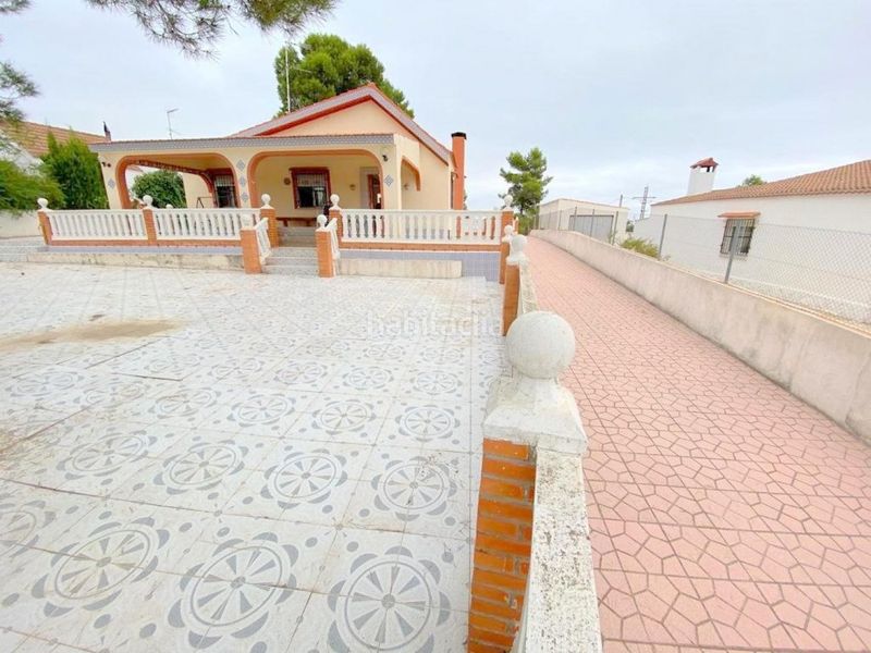 Foto 0576c119-77b6-4750-a02b-8ea098981d79. Xalet amb aparcament piscina a Moixent