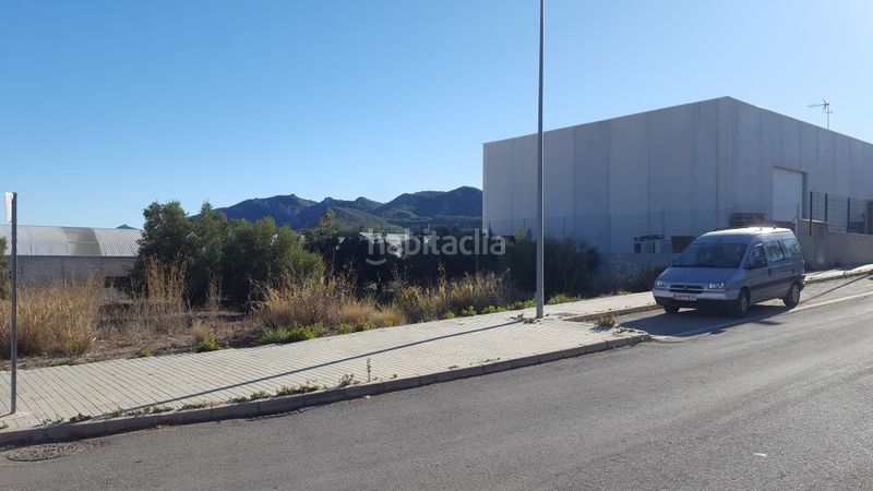 Foto db2af146-9a50-4009-b90b-891655571d31. Solar industrial a Moixent