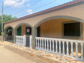 Haus in Font de la Figuera (la). Inmueble de dos alturas en construcción