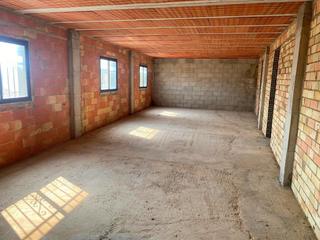 Maison à Font de la Figuera (la). Inmueble de dos alturas en construcción