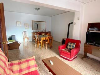 Location Appartement à Moixent. Piso céntrico con ascensor en alquiler