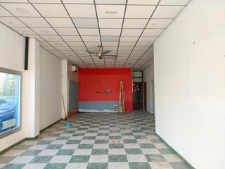 Location Local commercial à Moixent. Local comercial en alquiler