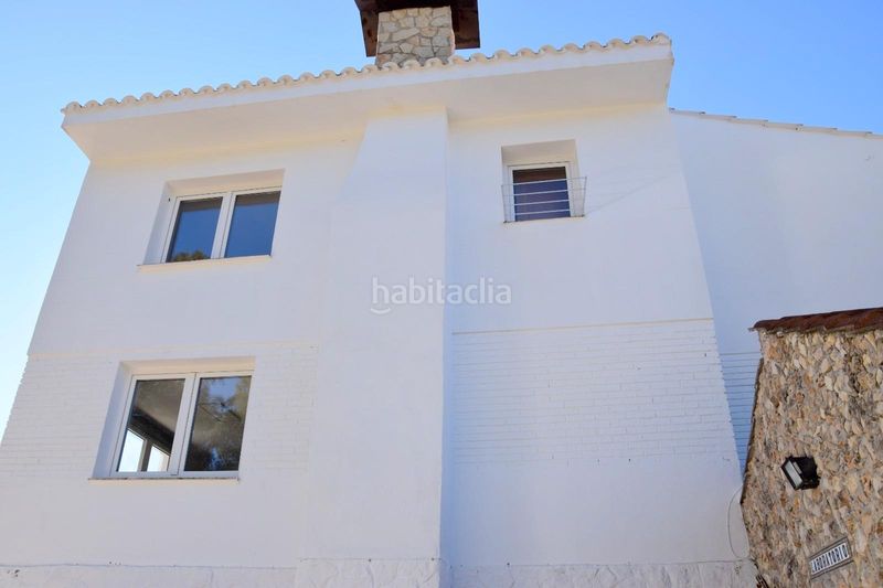 Foto c975e65f-eb49-4366-8d55-0eb890e13b2a. Xalet amb calefacció aparcament piscina a Moixent