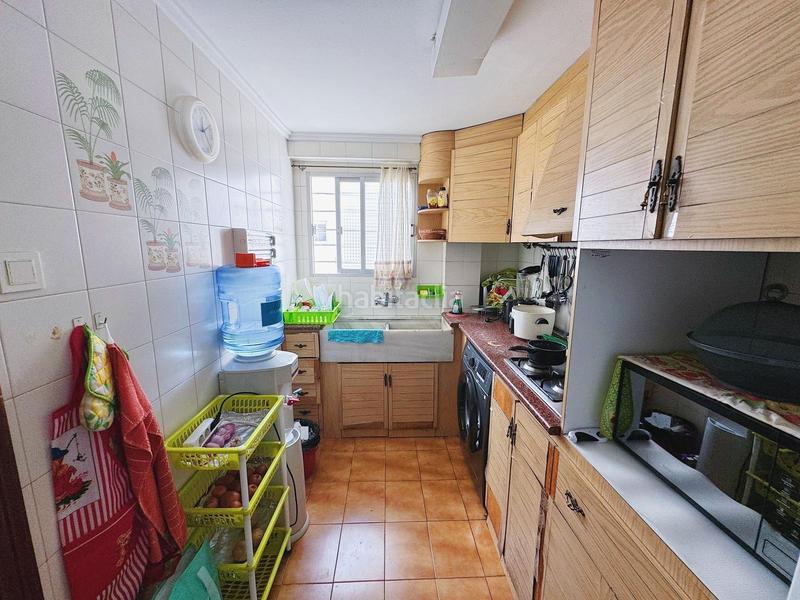 Foto 909b3bf6-e06e-49c9-b204-3f102b60de56. Appartement dans Barrio Benicalap Valencia