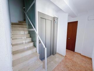 Pis  Calle del doctor nicasi benlloch. 100to presenta en exlusiva vivienda arrendada en frente del nou