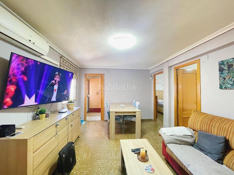 Foto 3f0a40f5-fd3f-44dc-8800-71c0e50a99ae. Piso 100to presenta en exclusiva vivienda en benicalap en Valencia