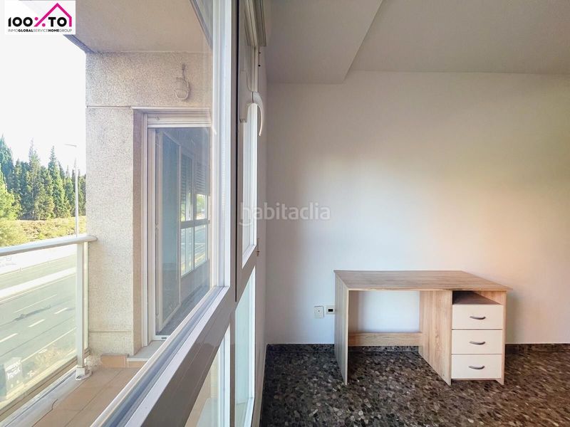 Foto f56f6cdb-e189-4800-9c40-d3e3980adb61. Pis amb aparcament a Valterna Paterna