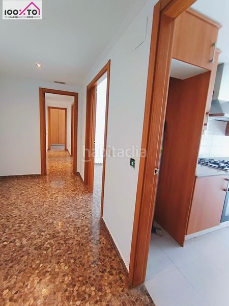 Foto 250eebe8-f6b7-4b30-a9e2-e9ca82ec06ad. Pis amb aparcament a Valterna Paterna