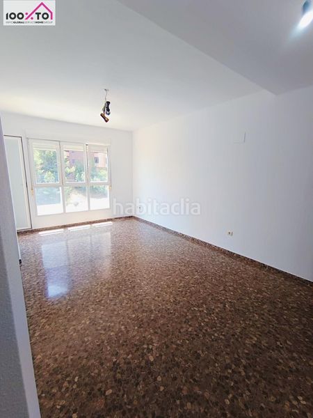 Foto 8d6d944a-aad1-4491-98d1-7febed2ec527. Pis amb aparcament a Valterna Paterna