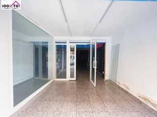 Local Comercial  Calle jose grollo. 100to presenta en exclusiva este maravilloso local en benicalap!