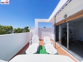 Casa adossada a Benissanó