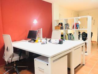 Lloguer Oficina a Centre-Barri Vell. Muy centrico y  practico