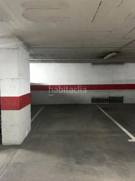 Foto 52a3148a-d42c-4d38-822b-e8dd64762fdf. Aparcament cotxe a carrer emili grahit 2c a Eixample Sud-Migdia Girona