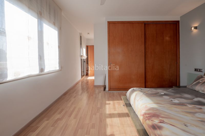 Foto b71ae99c-be30-4d59-95d3-04cb50767d29. Xalet amb xemeneia calefacció aparcament piscina a Quart