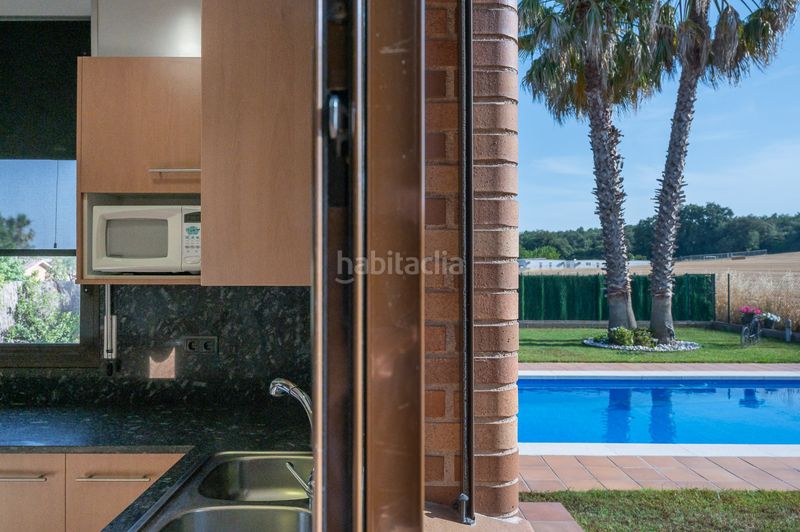 Foto ca85919b-e982-41bb-a570-4be1dd8b8598. Xalet amb xemeneia calefacció aparcament piscina a Quart