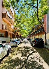 Pis a Eixample Sud-Migdia. Pis amb plaça d'aparcament molt acollidor a girona