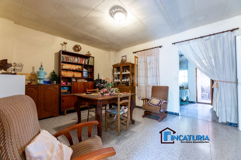 Foto 2bf8a1ed-d7a5-4edb-8edc-d63676ab1a7f. Casa en calle de san roque 34 en Chilches