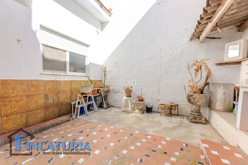 Foto b14d2e3a-ab8e-4a28-b1f6-294e82ebe131. Casa en calle de san roque 34 en Chilches