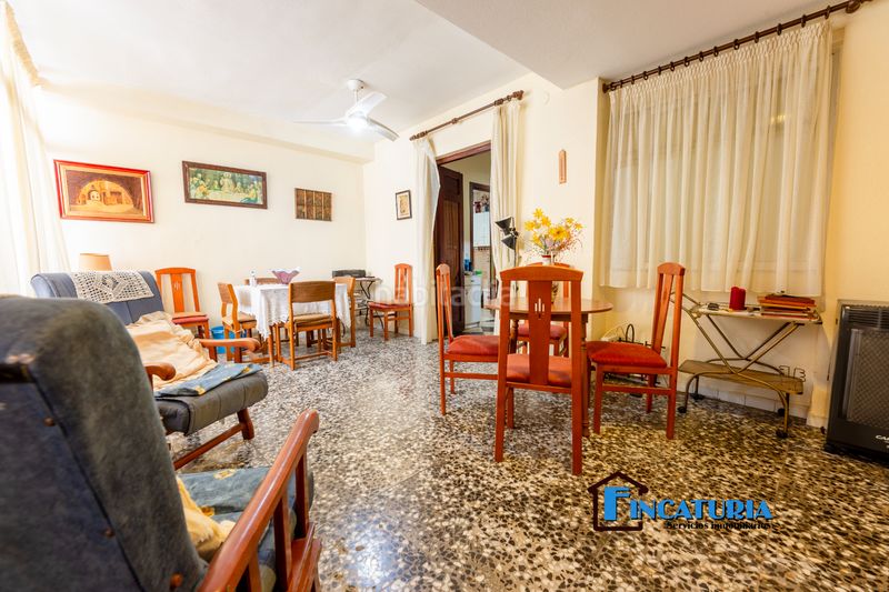 Foto f564f794-286e-4c52-b946-c246517ca8ab. Casa en calle de san roque 34 en Chilches