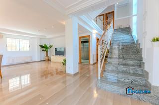 Casa en Riba - roja de Tria