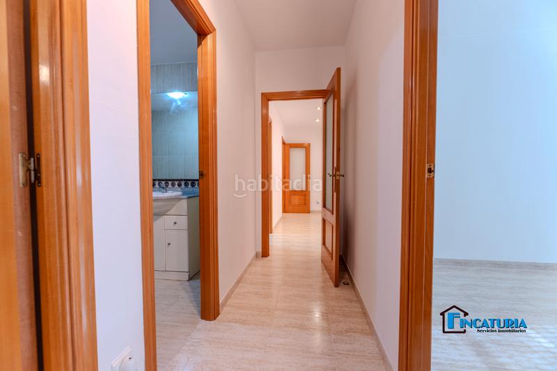 Foto 3f6670d8-cb1d-4030-b1bb-e694a4912357. Pis a Riba - roja de Túria