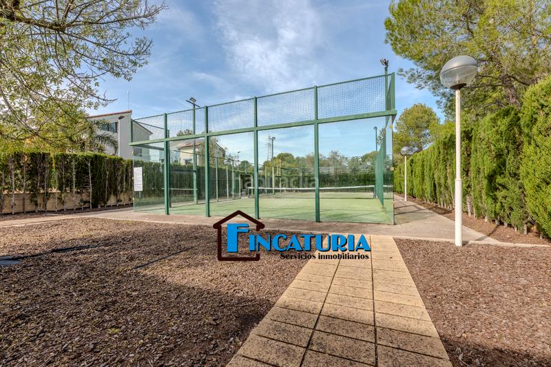 Foto 0cb510c1-29fe-45ea-a597-f1b4a17f28af. Xalet amb aparcament piscina a Riba - roja de Túria