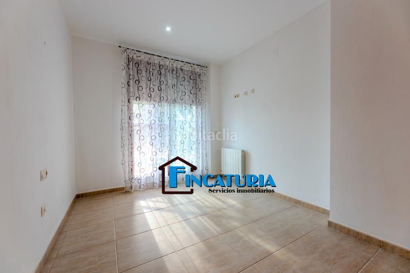 Foto 1391e4c0-9def-48bc-b9d9-13bb78d9d61a. Xalet amb aparcament piscina a Riba - roja de Túria