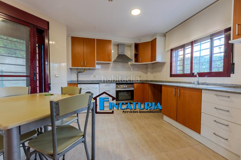 Foto 470faedd-ddeb-44dc-95c2-24909221743d. Xalet amb aparcament piscina a Riba - roja de Túria