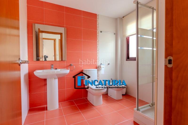 Foto 5213924d-8be7-40bf-a27f-23ca6d0aaa64. Xalet amb aparcament piscina a Riba - roja de Túria