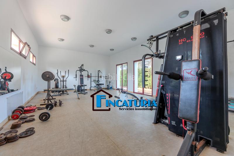 Foto ab447d0d-f9dc-410d-a8eb-942b407bc6eb. Xalet amb aparcament piscina a Riba - roja de Túria