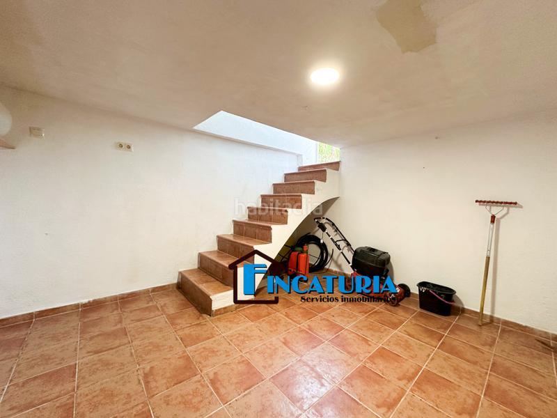 Foto ed7a6055-1646-42fd-8739-01b60a7af533. Xalet amb aparcament piscina a Riba - roja de Túria