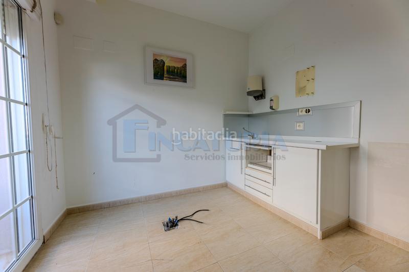 Foto c1eb394f-4f0b-49e2-957b-38a170759887. Pis a carrer crist dels afligits 5 a Riba - roja de Túria