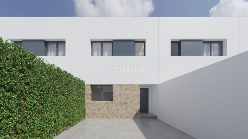 Foto e3d84905-a6f9-422e-87f9-8bda8d8dfb10. Casa adossada a calle manuel de falla 2f a Loriguilla