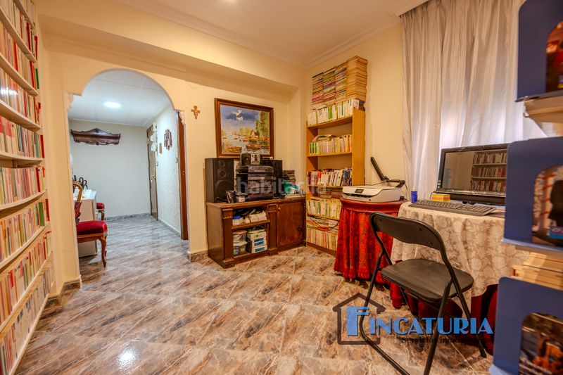 Foto d255933a-a248-48ea-b6d5-46b8f0a3d0d5. Pis a Riba - roja de Túria