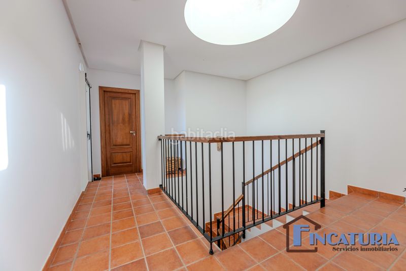 Foto 550c5085-9ecf-43d5-9d9e-54288c857bdc. Casa amb calefacció aparcament a Riba - roja de Túria