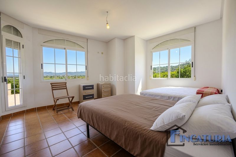 Foto 7341852d-8a3f-4437-b549-0b53f1b8c221. Casa amb calefacció aparcament a Riba - roja de Túria