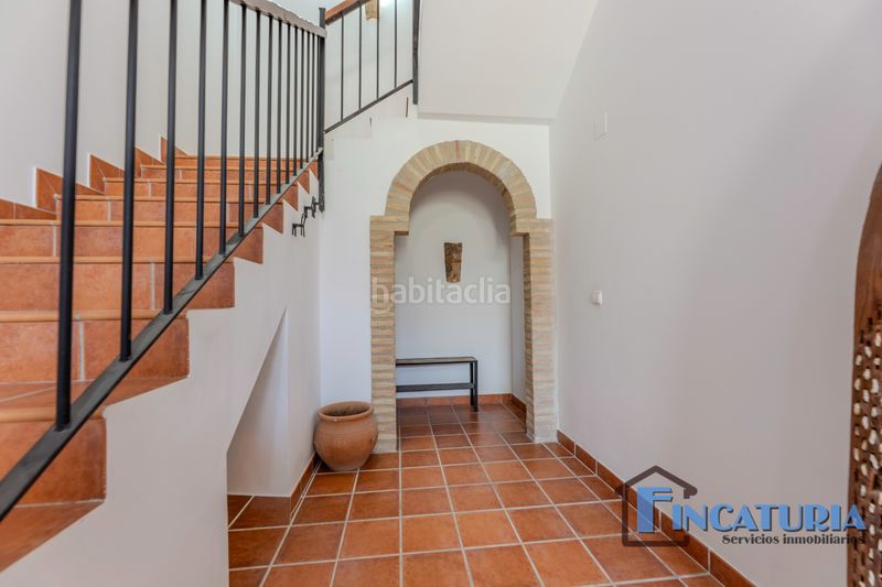 Foto b5a9461e-648b-481d-bb6e-c2b85b9b03f5. Casa amb calefacció aparcament a Riba - roja de Túria