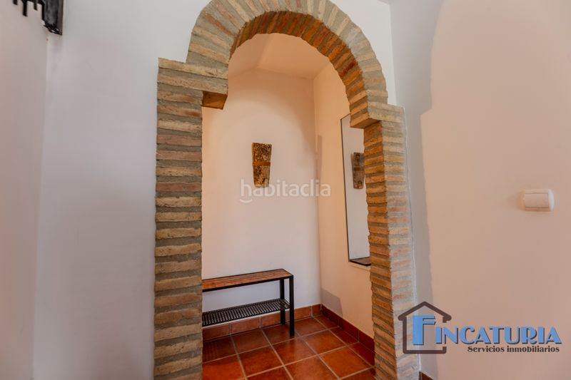 Foto f3e22ef6-8a0c-4248-99ec-30b1f47b888c. Casa amb calefacció aparcament a Riba - roja de Túria